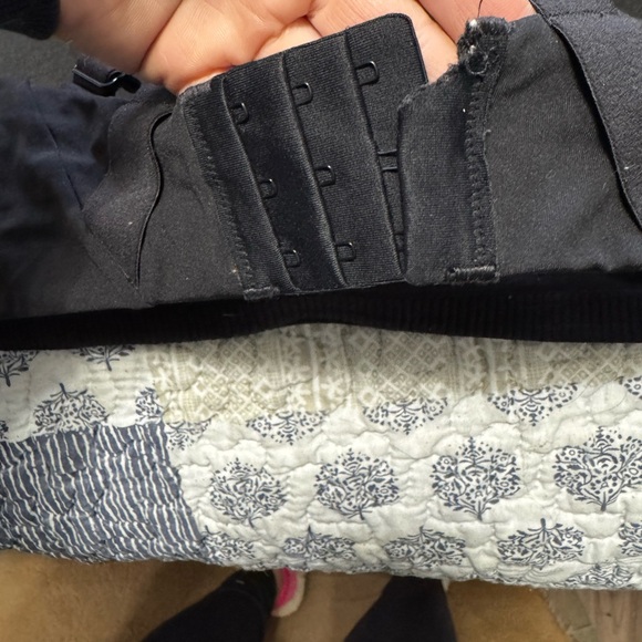 Lululemon energy bra 38DD - Picture 3 of 4